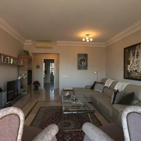 Appartement Classy And Comfortable Penthouse Estepona